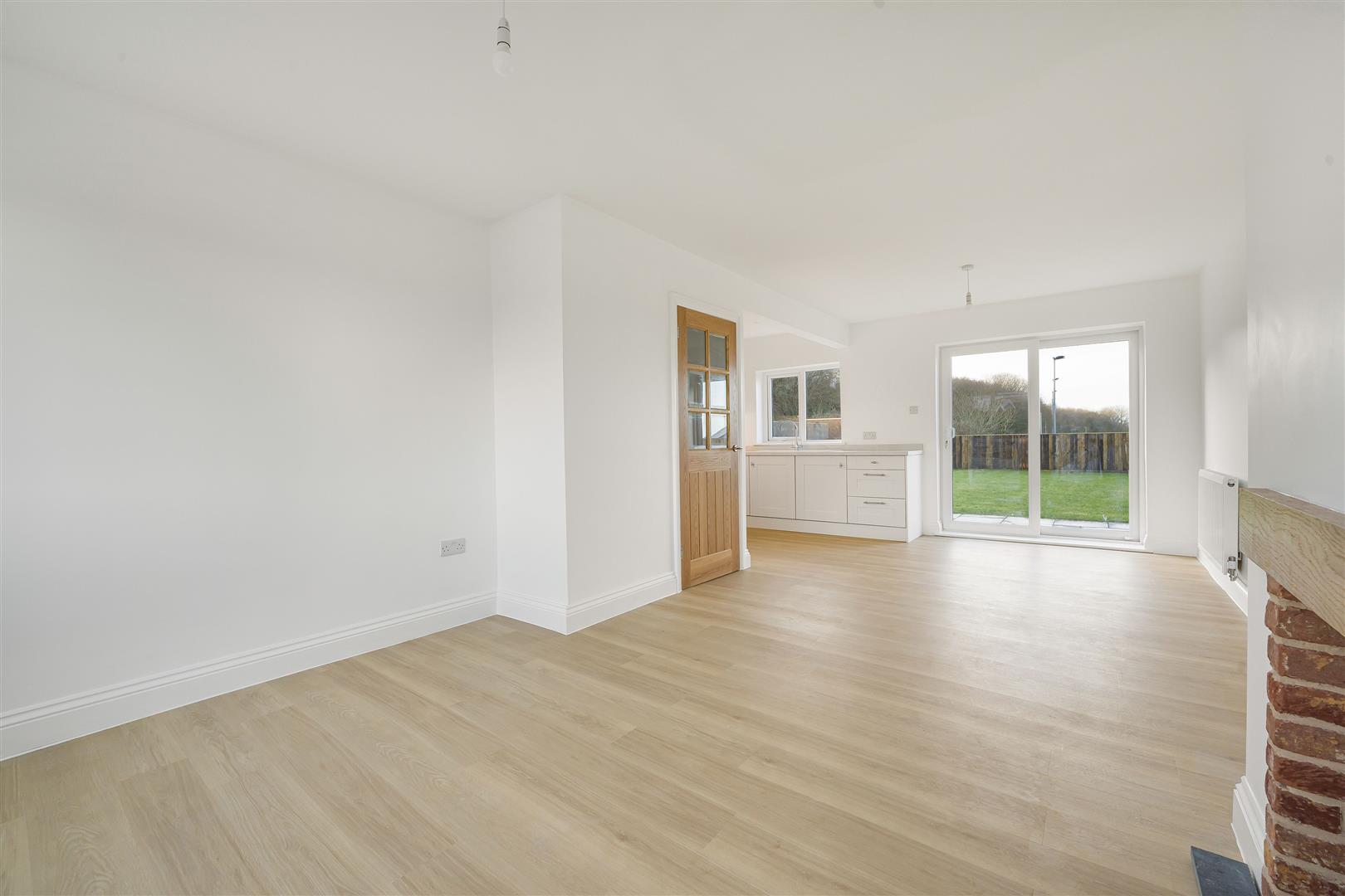 Graig-Y-Coed, Penclawdd, Swansea, SA4 3RL